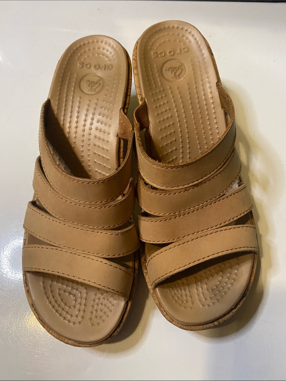 🍄CROCS Women’s Tan Multi-Strap Slide Sandals